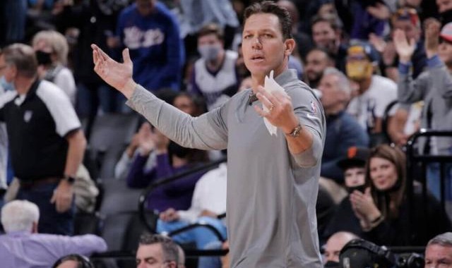 开云app-连年无缘季后赛令管理层失望 国王正考虑解雇沃顿